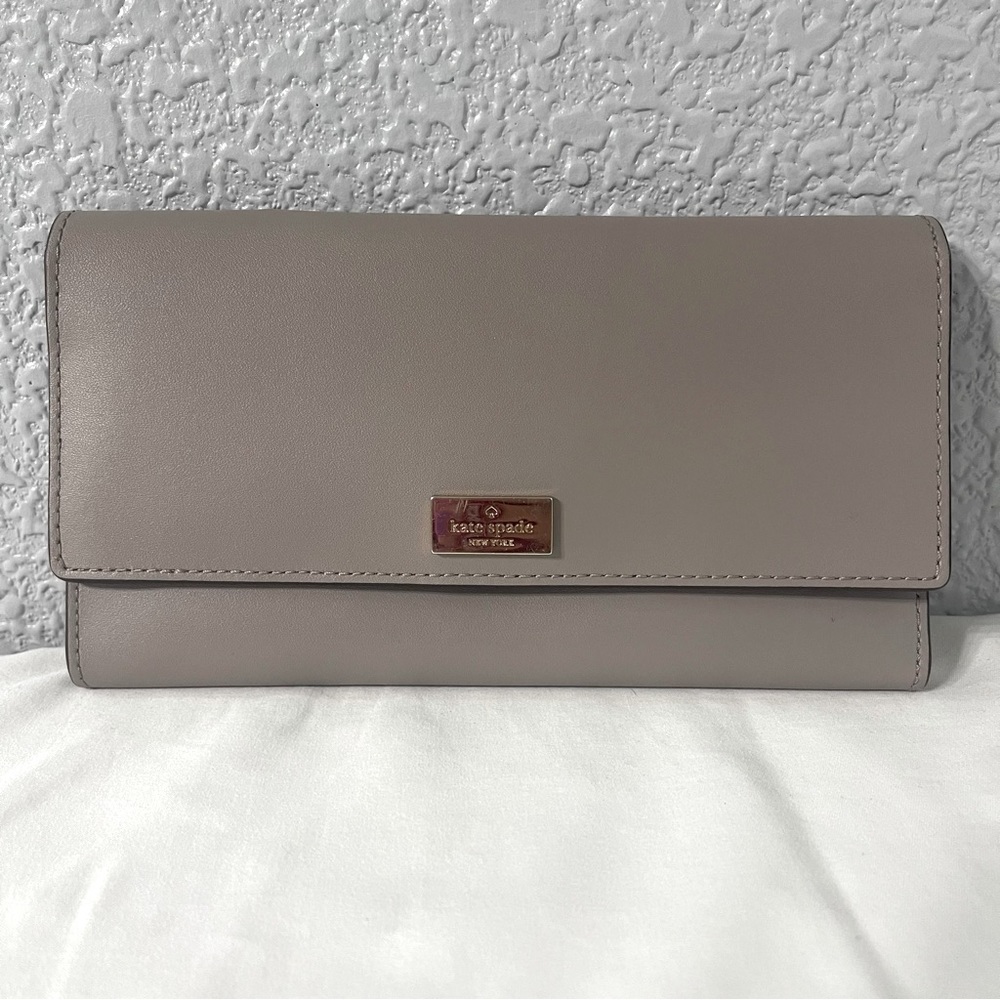 EUC Kate Spade Long Foldover Wallet